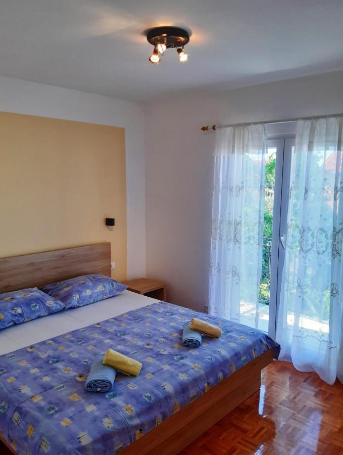 Toni Apartment Vodice Exterior photo